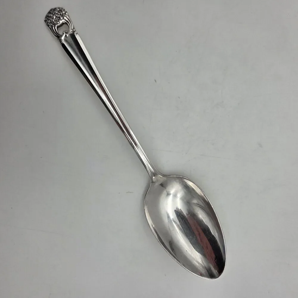 1847 Rogers Bros ETERNALLY YOURS Serving Spoon 8 3/8